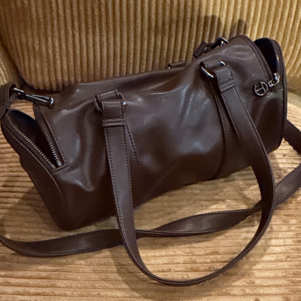 Medium telfar duffle bag in chocolate